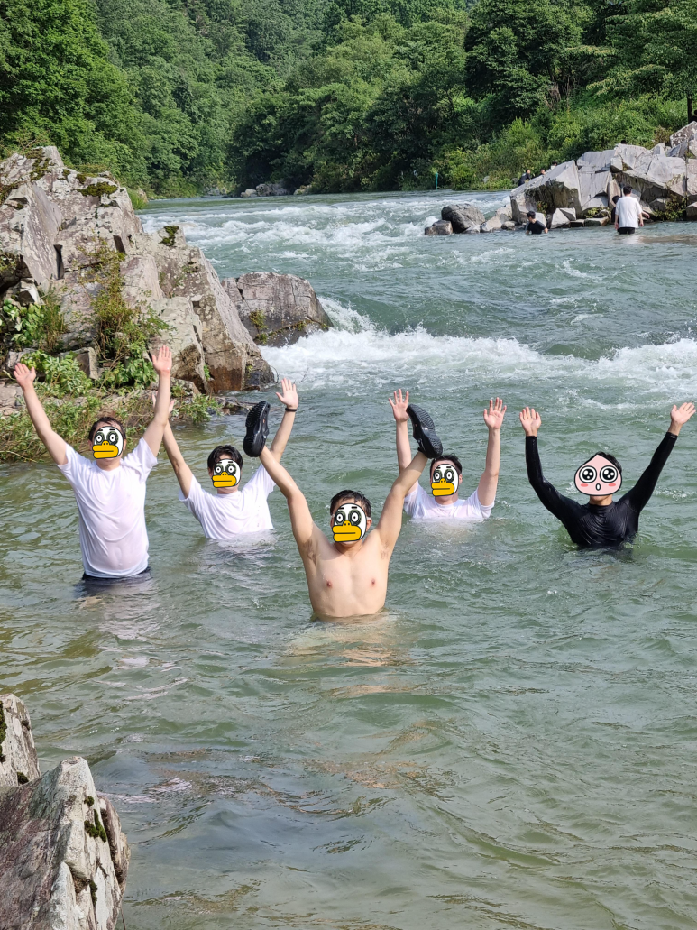 생각보다는 사진이 많이 있지는 않았지만 재미있었던 여행이었다.