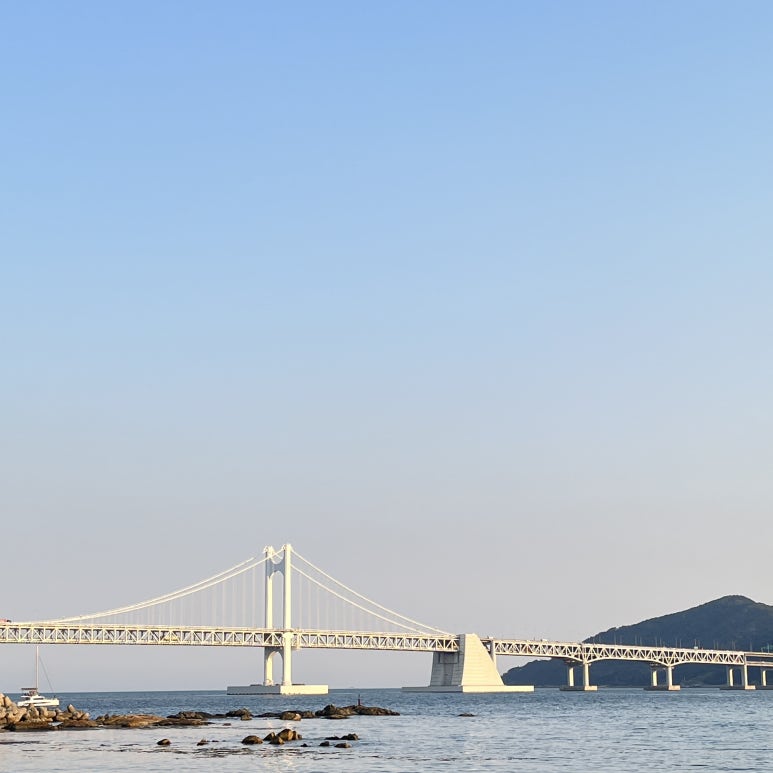 숙소에 짐을 놔두고 해운대로 향했다.