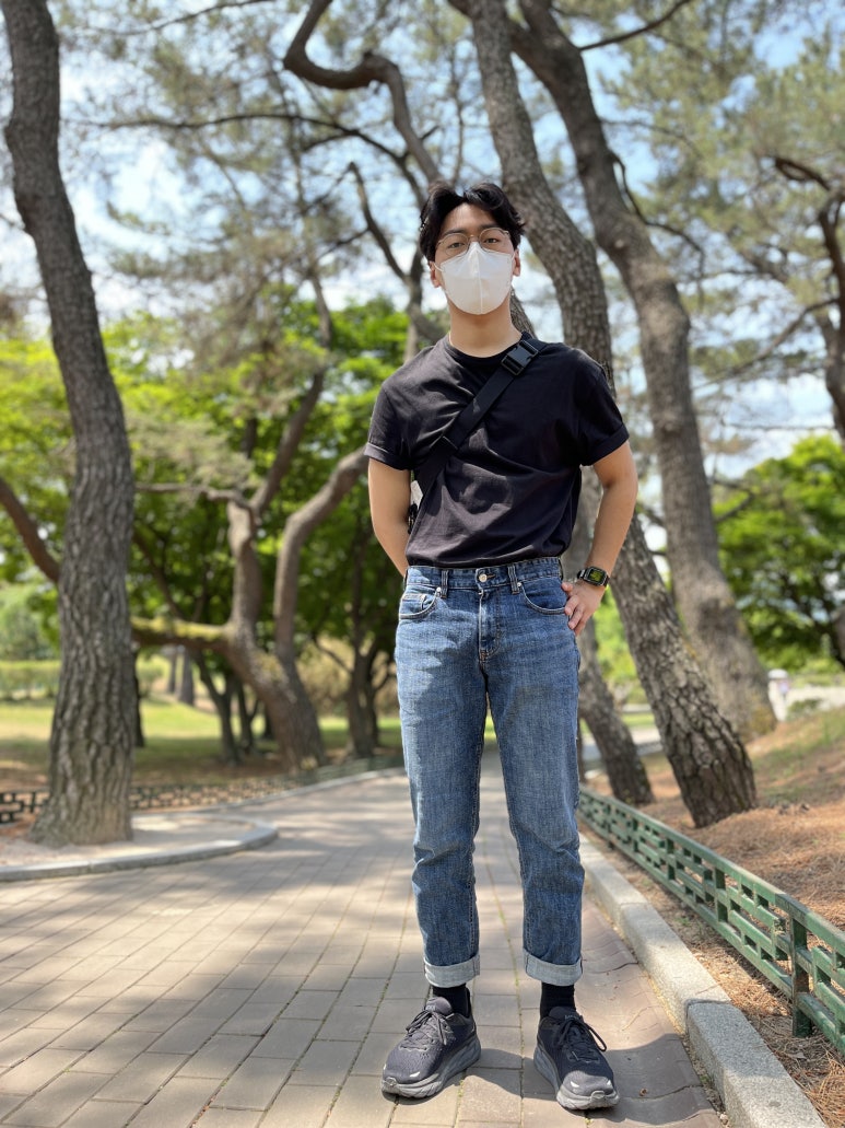 여기 저기 돌아다니며 사진을 찍었다.