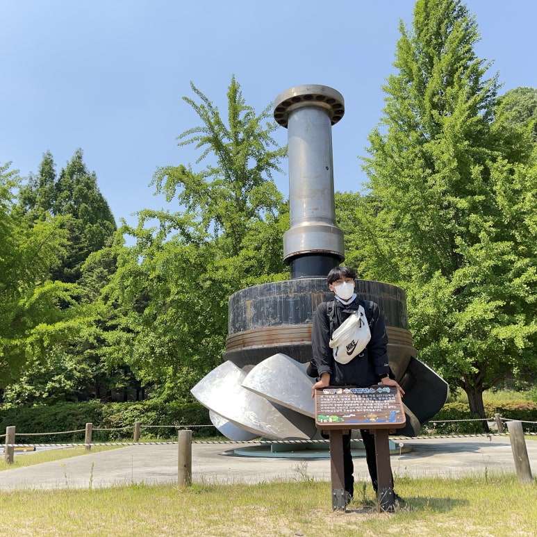 예전에 실제로 사용한 수차 이다.