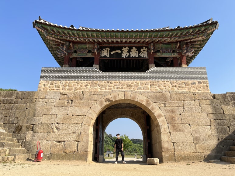 문경에 도착하자마자 숙소에 짐을 두고 문경새재로 향했다.