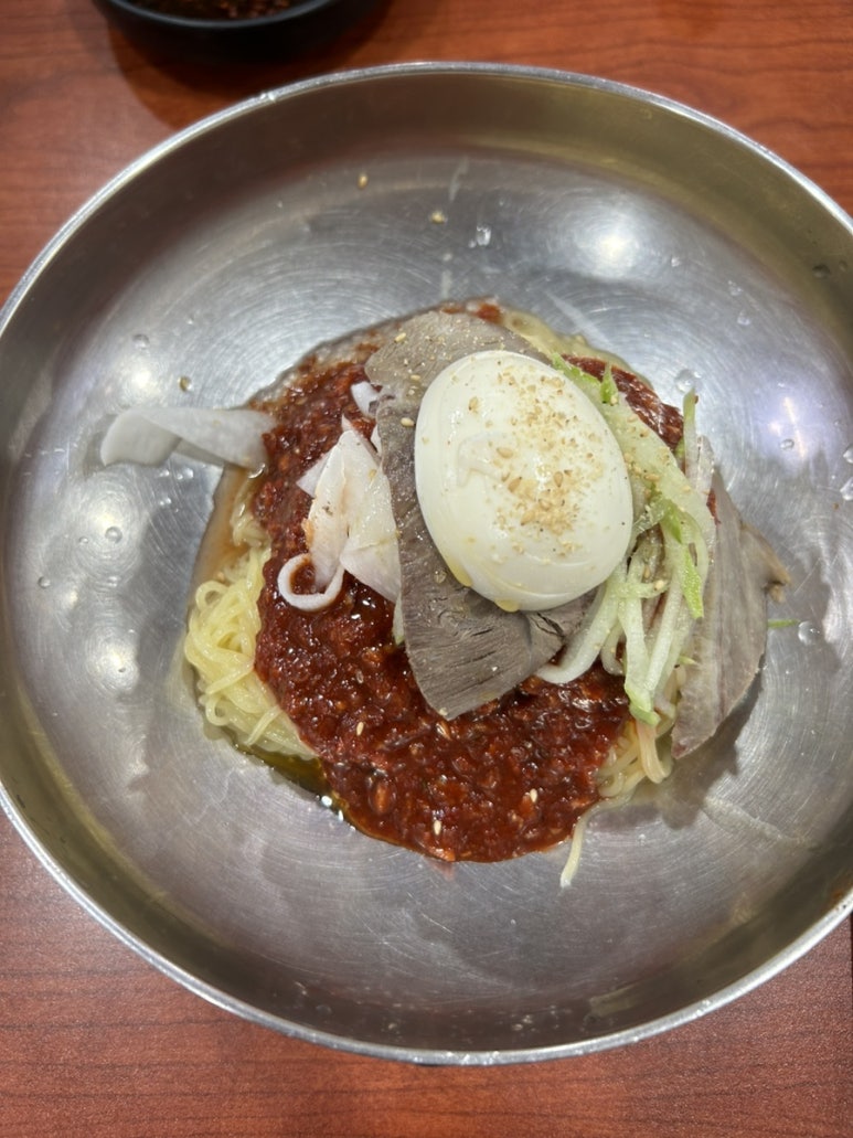 6월 29일 부산에서 일행들을 만났다