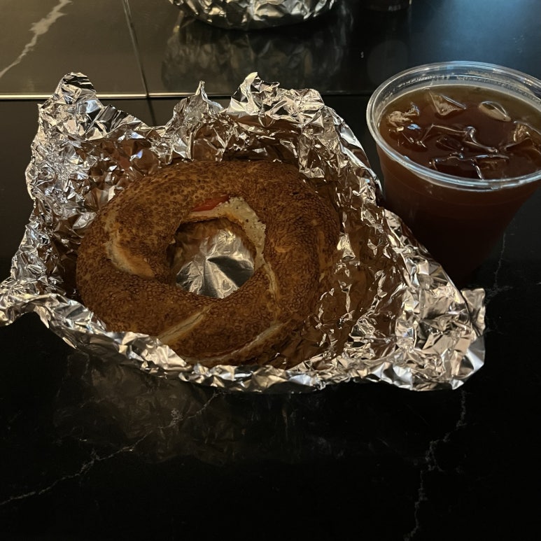 블랙 프라이 데이 아침이다.