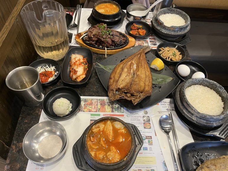 LA의 명물 북창동 순부두에 왔다.