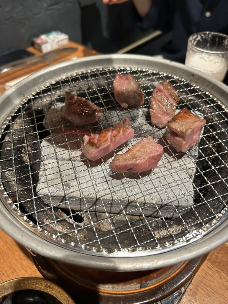 이른 저녁으로는 야키니쿠를 먹었다.