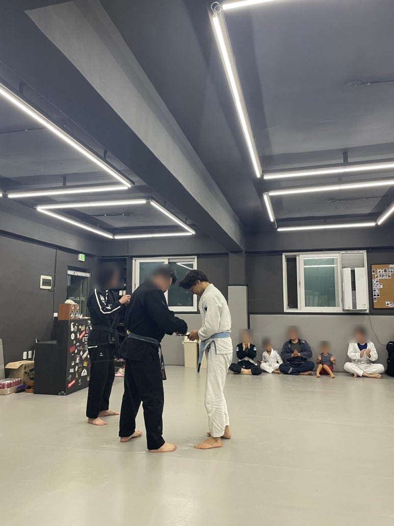 주짓수를 가서 승급도 하고