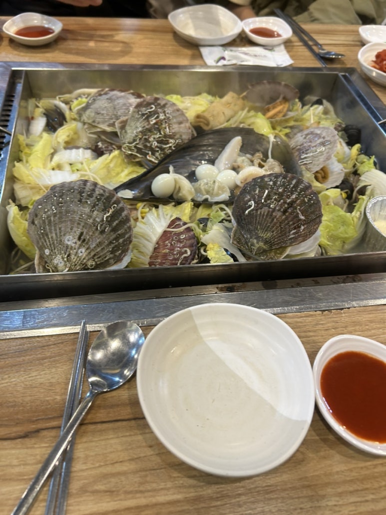 생일 기념으로 찌마기에 가서 가족들이랑 밥 먹었어요