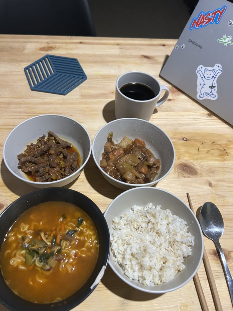 이렇게 구워서 풍족하게 먹기도 하고요