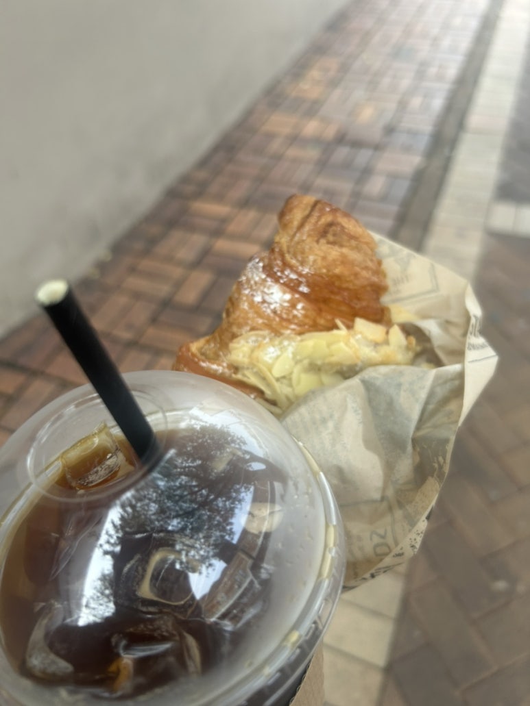 아침도 잘 챙겨 먹고 다니고