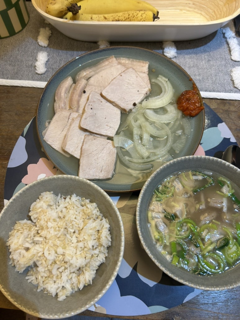 한국인은 뭐다? 국밥이다