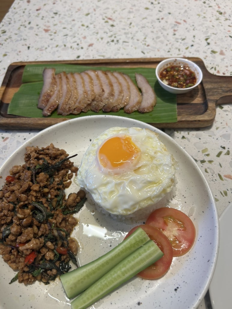 한국 가는 날 아침이에요